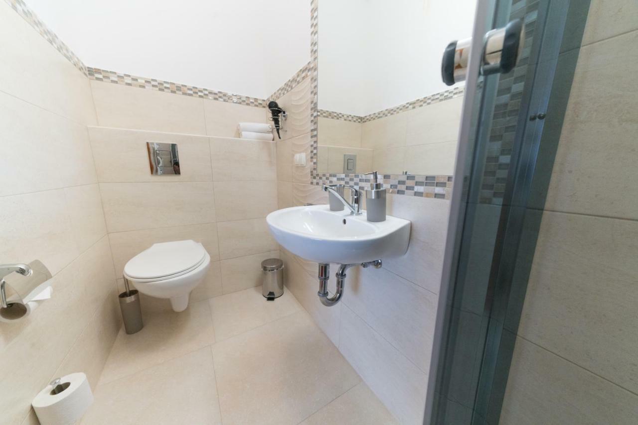 Aurelius Pension Baden Kültér fotó
